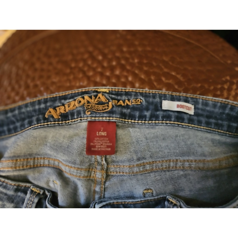 Arizona Bootcut Womens Sz 7 Long Blue Denim Cotton Stretch Raw Hem Western - Picture 8 of 12